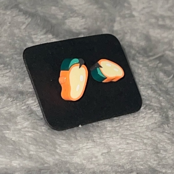 New Handmade Artisan Pear Slice Polymer Clay Hypoallergenic Stud Earrings - Picture 4 of 7
